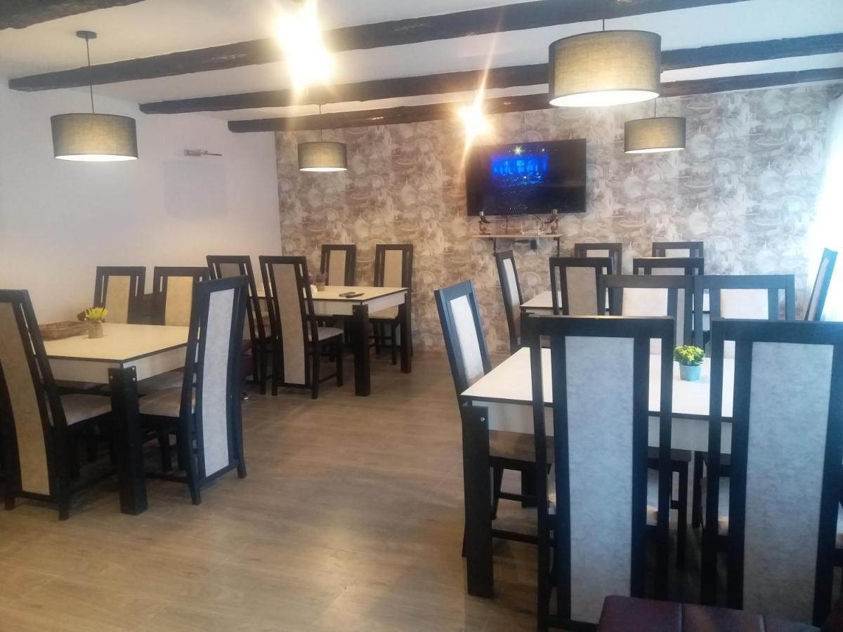 Guest House Sandro Kazbegi Εξωτερικό φωτογραφία